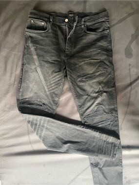 AMIRI Black Distressed Skinny Men’s Jeans
